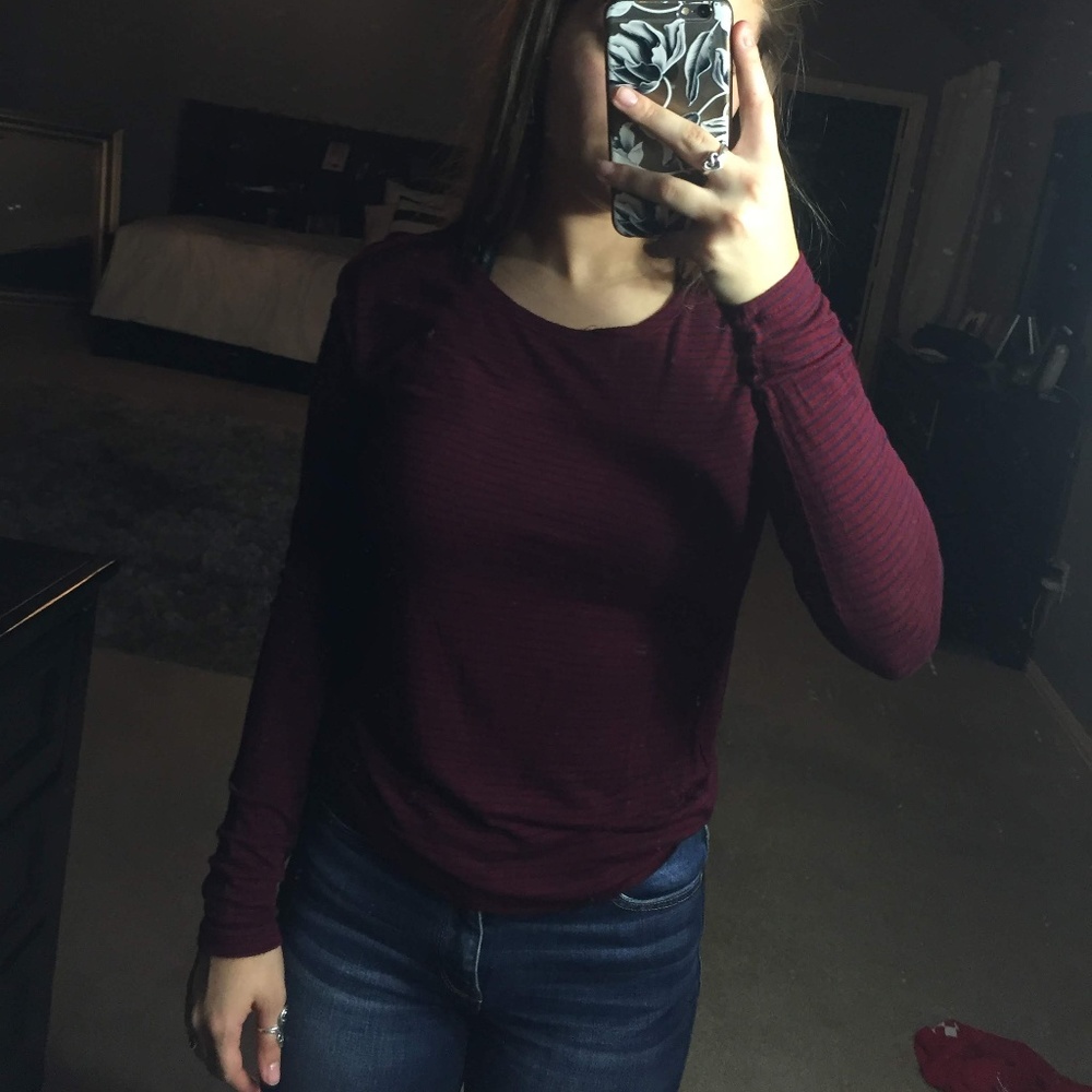 Hollister Long Sleeve T-Shirt, Maroon, Size S